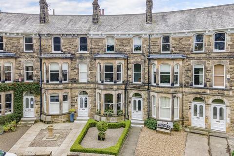 2 bedroom apartment for sale, Royal Crescent, Harrogate