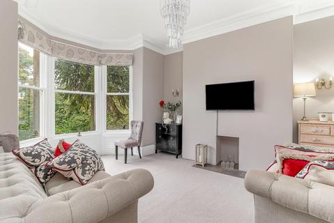 2 bedroom apartment for sale, Royal Crescent, Harrogate