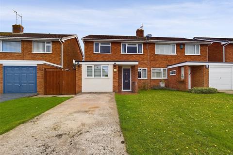 3 bedroom semi-detached house for sale, Little Normans, Longlevens, Gloucester, Gloucestershire, GL2