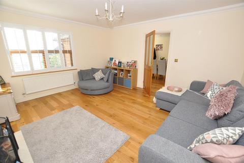 4 bedroom house for sale, Trem Y Cwm, St. Clears, Carmarthen