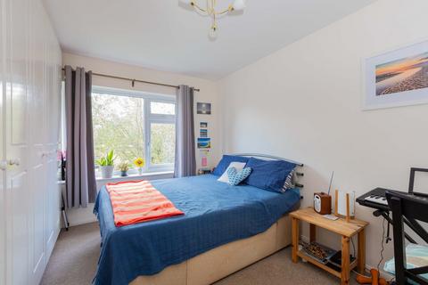 18 Wylands Road, Slough, SL3 8JT