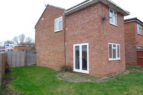 4 bedroom end of terrace house to rent, Cherry Way, Hatfield