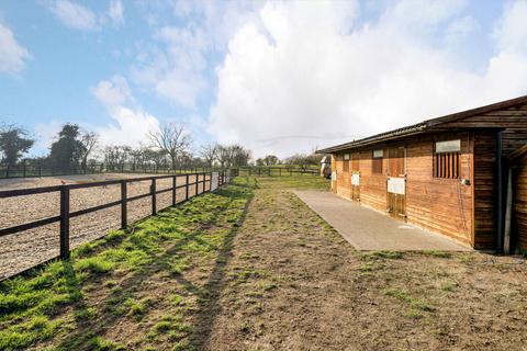 5 bedroom country house for sale, High Street, Marton