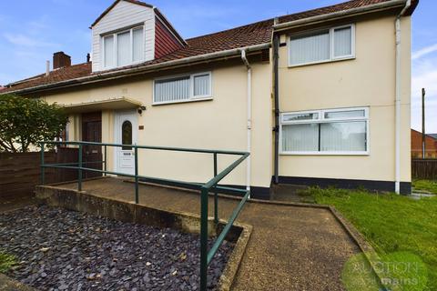 3 bedroom terraced house for sale, Easington Avenue, Wrekenton, NE9