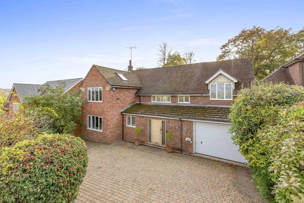 11 Spinfield Park, SL7 2 DD (LOW RES)-2
