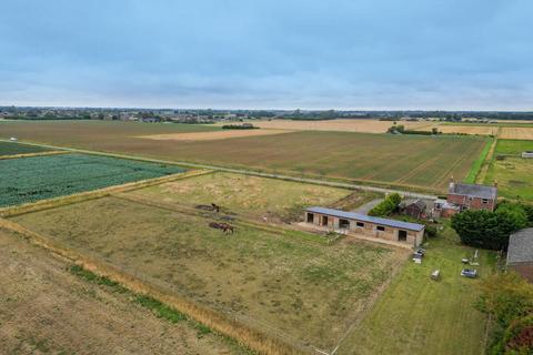 4 bedroom country house for sale, Mere Drove, Old Leake Boston