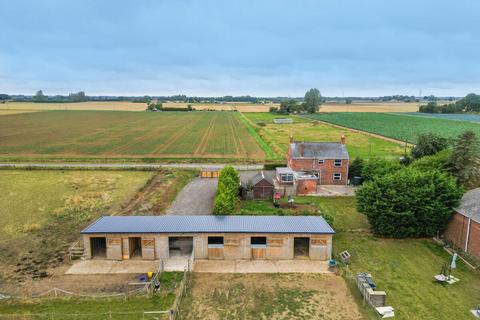 4 bedroom country house for sale, Mere Drove, Old Leake Boston