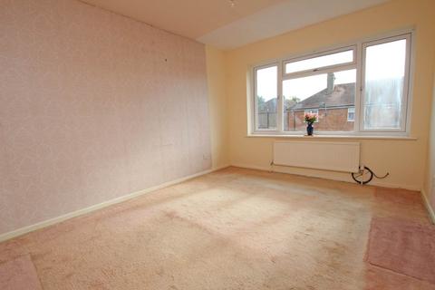 4 Benjamin Close, Eastbourne, BN22 9JE