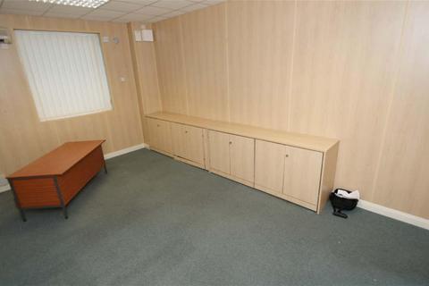 Office to rent, Richardshaw Road, Pudsey, Leeds