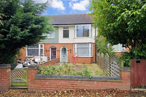 3 bedroom terraced house for sale, St. Matthews Parade, Kingsley, Northampton, NN2 7HD