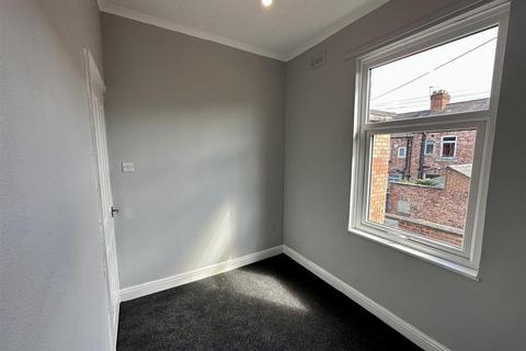 2 bedroom terraced house for sale, Beaconsfield Street, Darlington