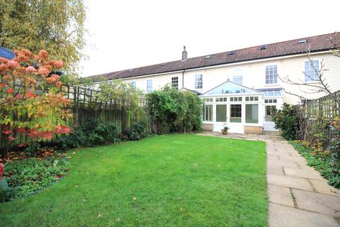 5 bedroom terraced house to rent, St. Stephens Road, Norwich NR1