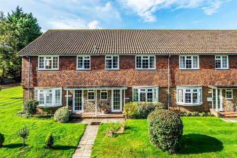 3 bedroom terraced house for sale, THE STREET, EFFINGHAM, KT24