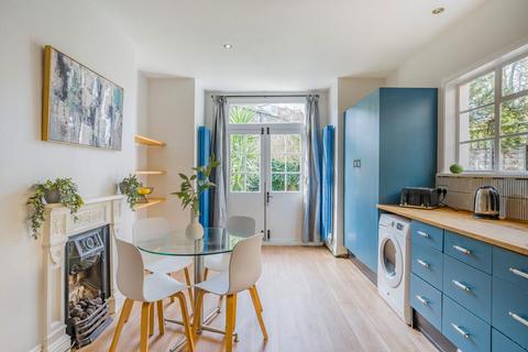 4 bedroom terraced house for sale, Cormont Road, Camberwell SE5