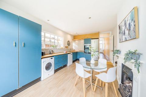 4 bedroom terraced house for sale, Cormont Road, Camberwell SE5