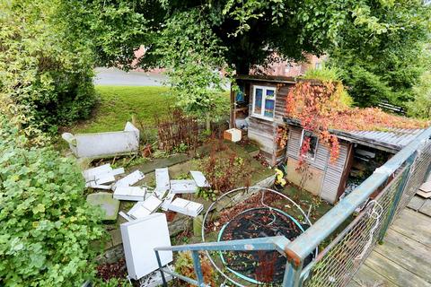 14 Radnor Drive, Knighton, LD7 1HN