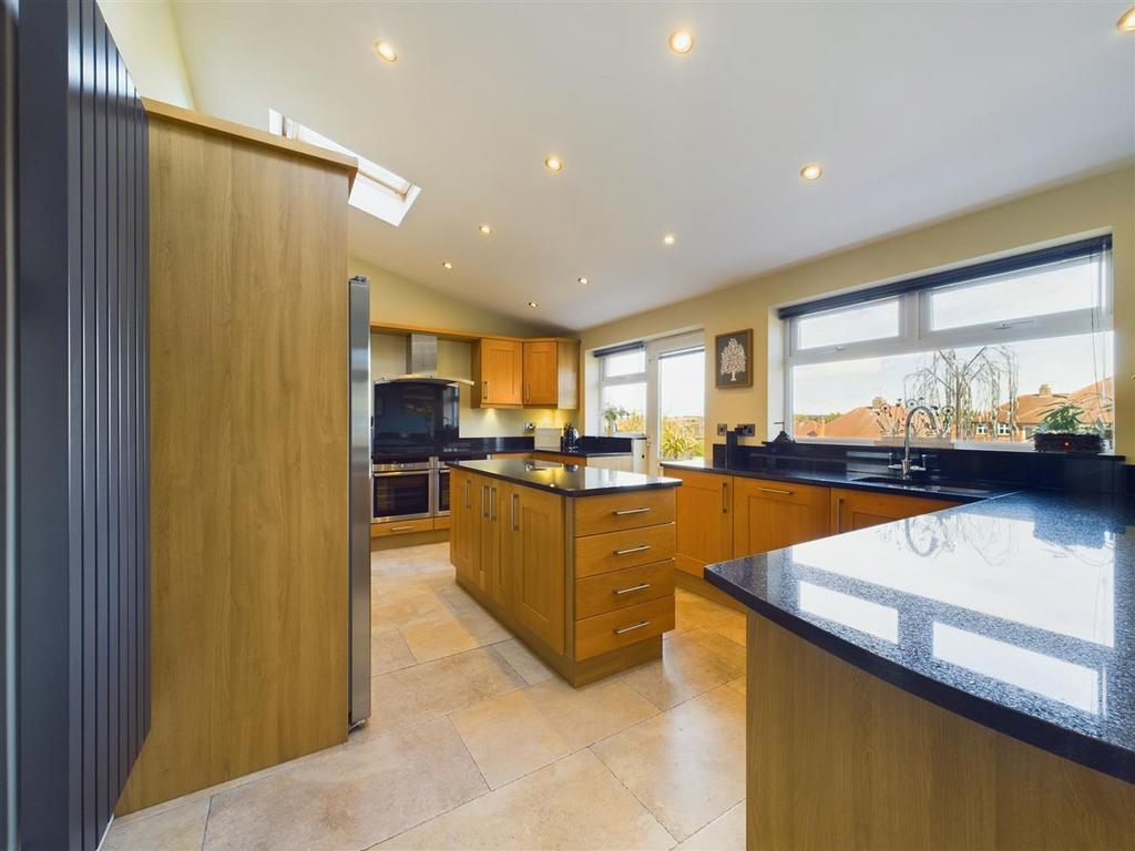 Open plan dining kitchen