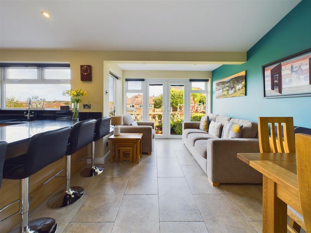 Open plan dining kitchen