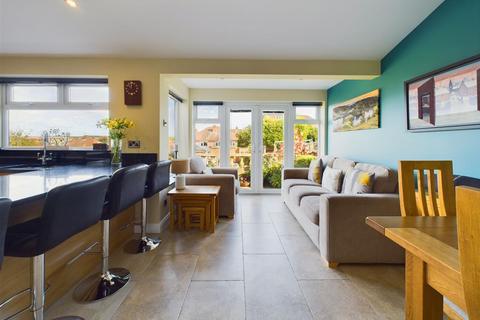 38 Barden Road, Nottingham, NG3 5QD