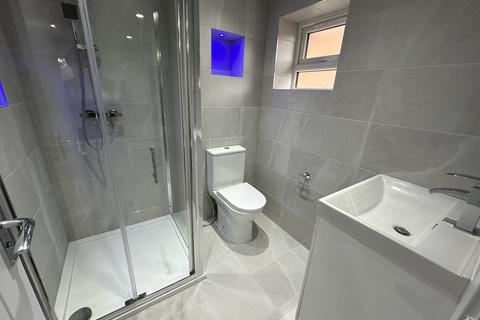 3 bedroom apartment to rent, Star Road, Uxbridge, Greater London, UB10
