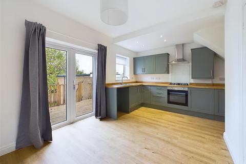 3 bedroom semi-detached house to rent, Basegreen Avenue, Sheffield