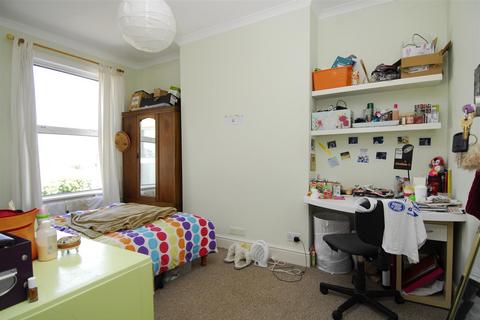 undefined, Holdsworth Street, Plymouth PL4