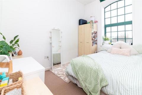 1 bedroom flat to rent, Bullivant Street, Nottingham, Nottinghamshire, NG3