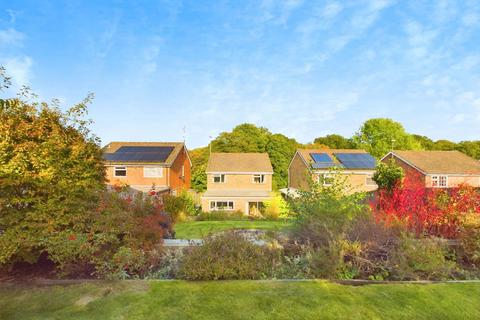 11 Bens Acre, Horsham, RH13 6LW