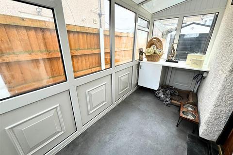 16 Coventry Drive, Rhyl, LL18 4RH