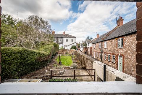 2 bedroom end of terrace house for sale, Follett Road, Exeter, EX3