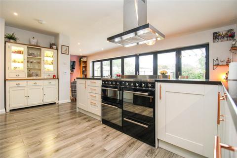 4 bedroom semi-detached house for sale, Donnington Grove, Lawns, Swindon, Wiltshire, SN3