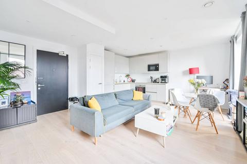 1 bedroom flat for sale, Sayer Street, Elephant and Castle, LONDON, SE17