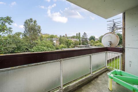 255 Friern Road, London, SE22 0BE