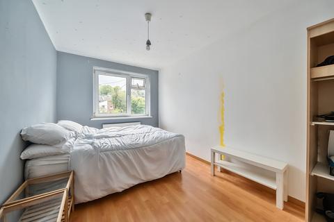 255 Friern Road, London, SE22 0BE