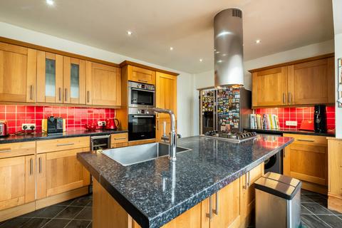 4 bedroom semi-detached house for sale, St. Annes Road East, Lytham St. Annes, FY8