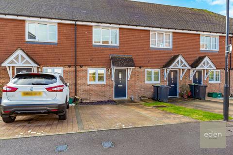 2 bedroom terraced house for sale, Linnitt Road, Snodland, ME6