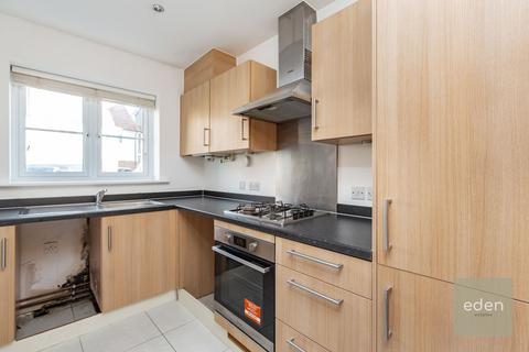 23 Linnitt Road, Snodland, ME6 5FE