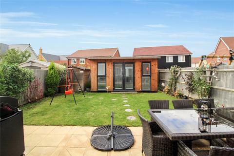 2 bedroom semi-detached house for sale, Alfred Gardens, Rochford, Essex, SS4