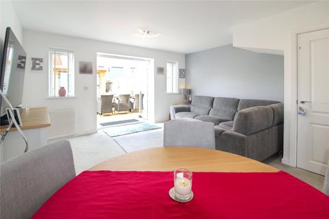 4 Alfred Gardens, Rochford, SS4 1JX