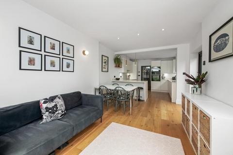 44 Elmers End Road, London, SE20 7SN