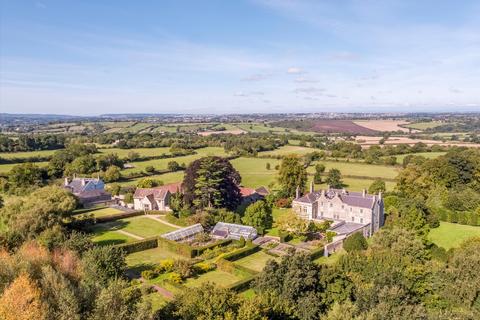 7 bedroom detached house for sale, Beach Lane, Beach, Nr Bath, BS30.