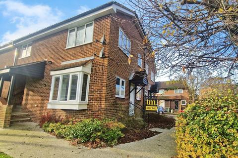 1 bedroom end of terrace house for sale, Warrenside, Braintree CM7