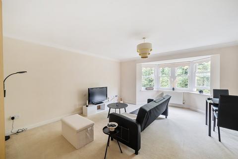 2 bedroom flat for sale, Cornwall House, Portland Crescent, Harrogate, North Yorkshire, HG1