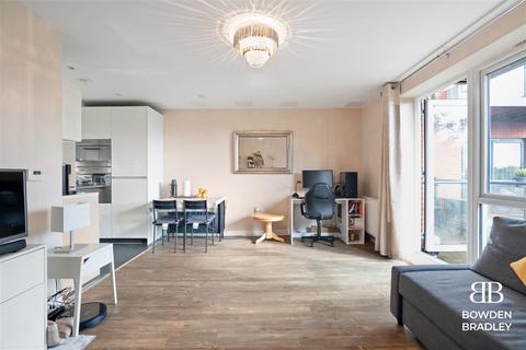 Flat 20, Primula Court Safflower Lane, Romford, RM3 0LQ