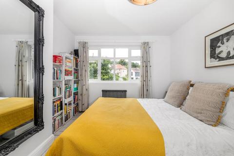 20 Cintra Park, London, SE19 2LH
