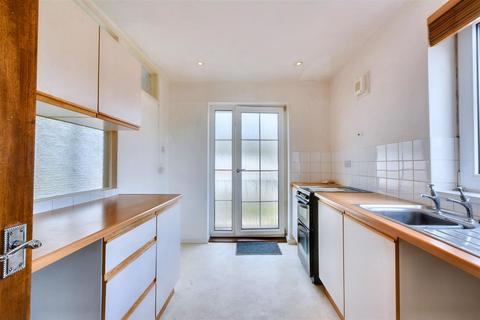 2 bedroom maisonette for sale, Woodside Drive, Arnold, Nottingham