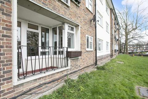 54 Sylvan Hill, London, SE19 2QD