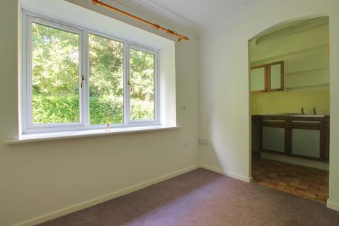 1 bedroom ground floor flat for sale, Bellair House, Havant