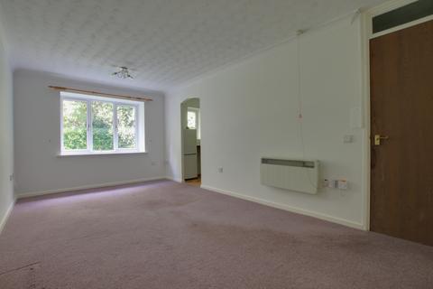 1 bedroom ground floor flat for sale, Bellair House, Havant