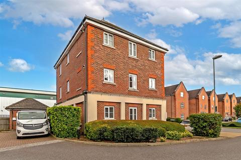 2 bedroom flat for sale, Centaurus Square, Curo Park Frogmore, St Albans